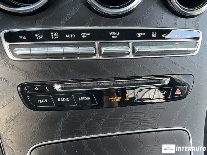 Mercedes GLC 350e 47 mercedes GLC 350e 2019