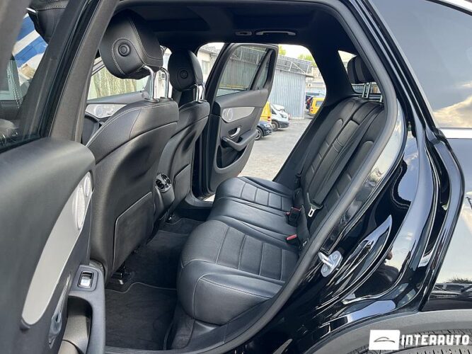 Mercedes GLC 350e 49 mercedes GLC 350e 2019