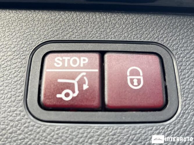 Mercedes GLC 350e 55 mercedes GLC 350e 2019