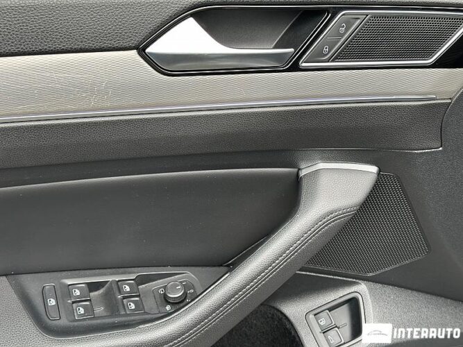 Volkswagen Passat GTE 44 volkswagen Passat GTE 2016