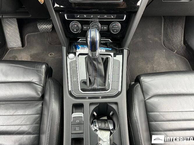 Volkswagen Passat GTE 42 volkswagen Passat GTE 2016