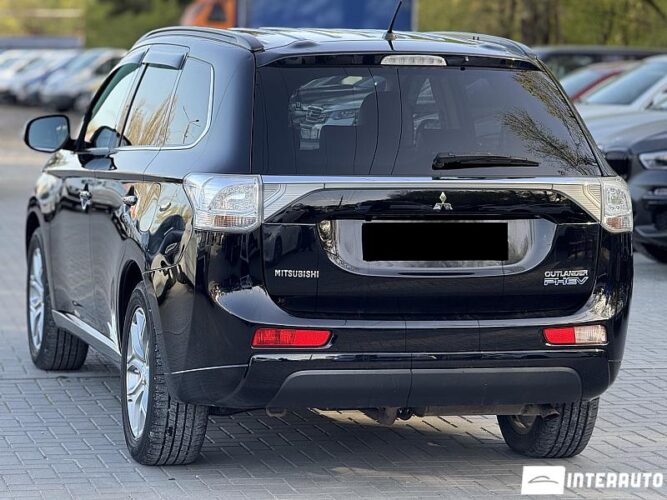 mitsubishi Outlander 2013