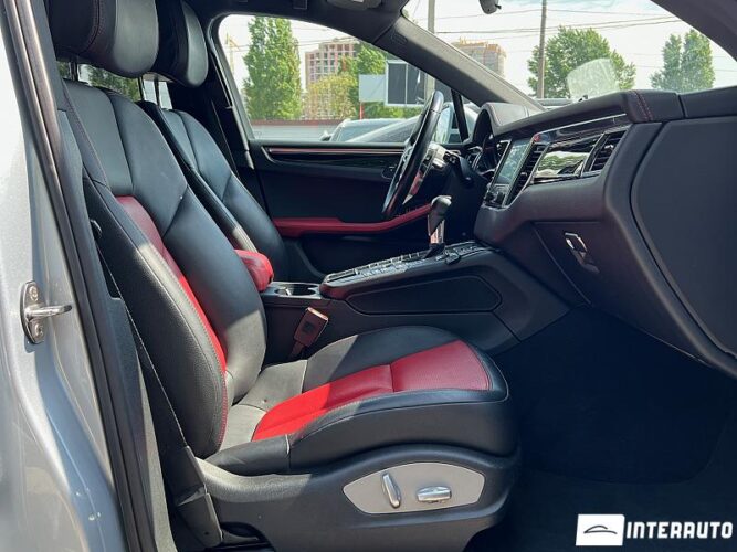 Porsche Macan 44 porsche Macan 2016