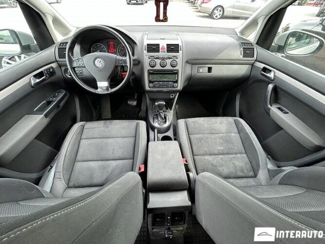 volkswagen Touran 2010