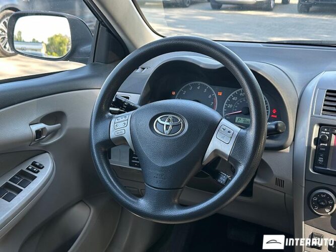toyota Corolla 2013