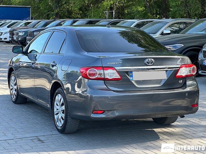 toyota Corolla 2013