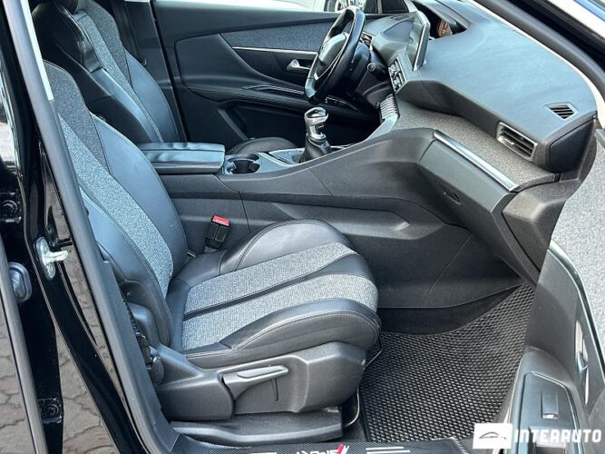 Peugeot 3008 47 peugeot 3008 2018