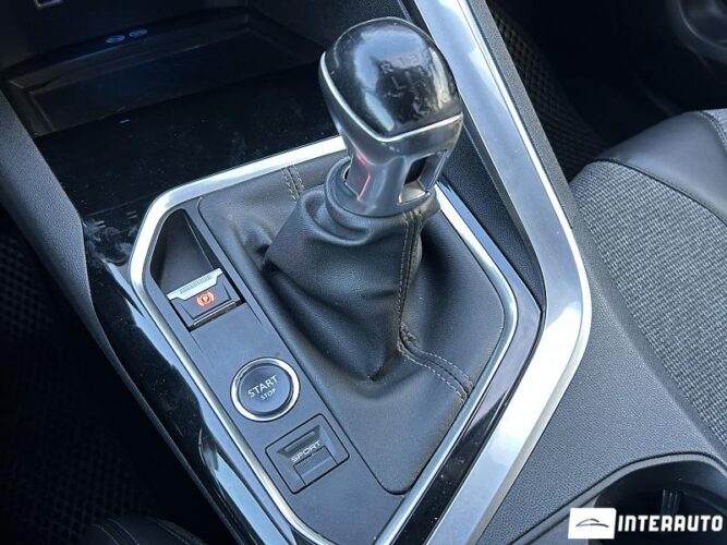 Peugeot 3008 46 peugeot 3008 2018