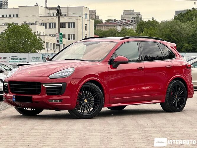 Porsche Cayenne GTS 2015 doar la InterAuto