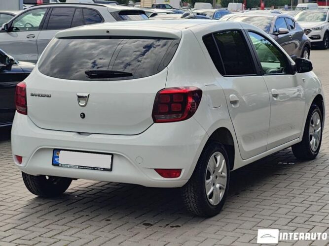 dacia Sandero 2017