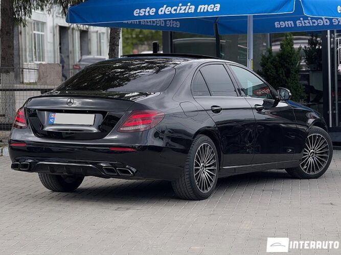 Mercedes E 220 34 mercedes E 220 2017