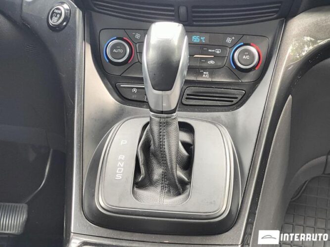 Ford Kuga 43 ford Kuga 2017