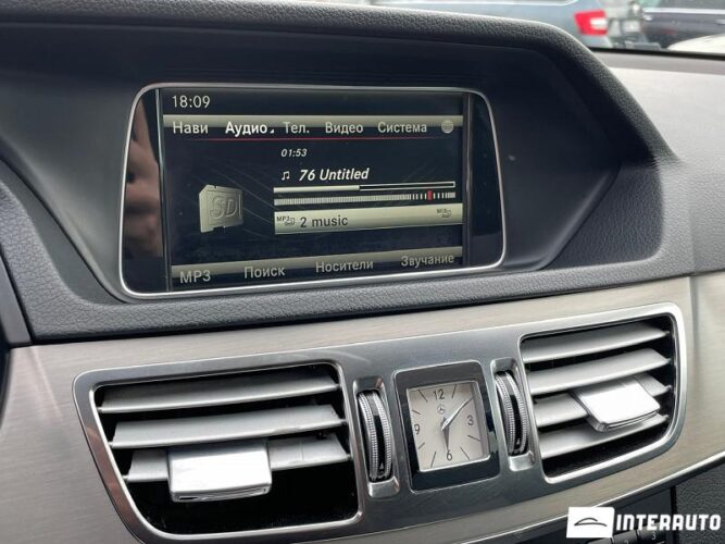 Mercedes E 220 40 mercedes E 220 2013