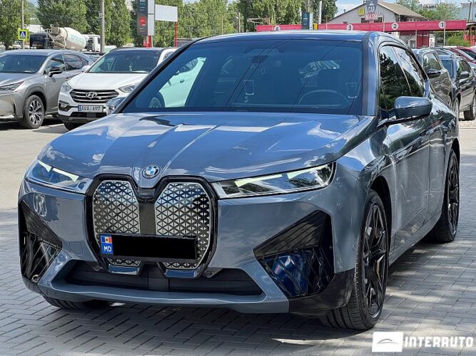 BMW iX M60 2022 doar la InterAuto