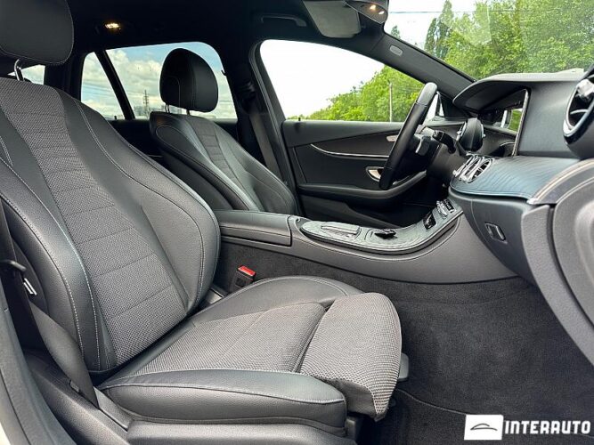 Mercedes E 220 60 mercedes E 220 2021