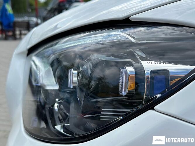 Mercedes E 220 45 mercedes E 220 2021