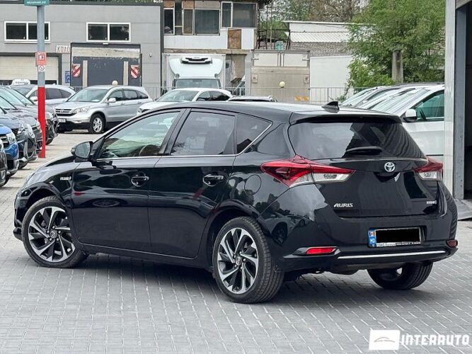 toyota Auris 2017