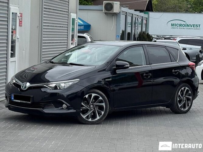 Toyota Auris 2017 doar la InterAuto