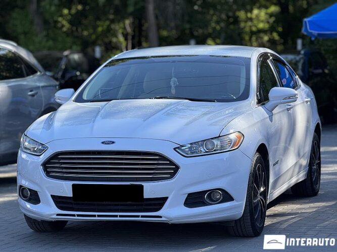 Ford Fusion 2012 doar la InterAuto