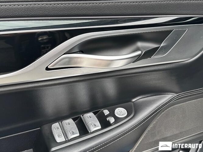 BMW 730 61 bmw 730 2019