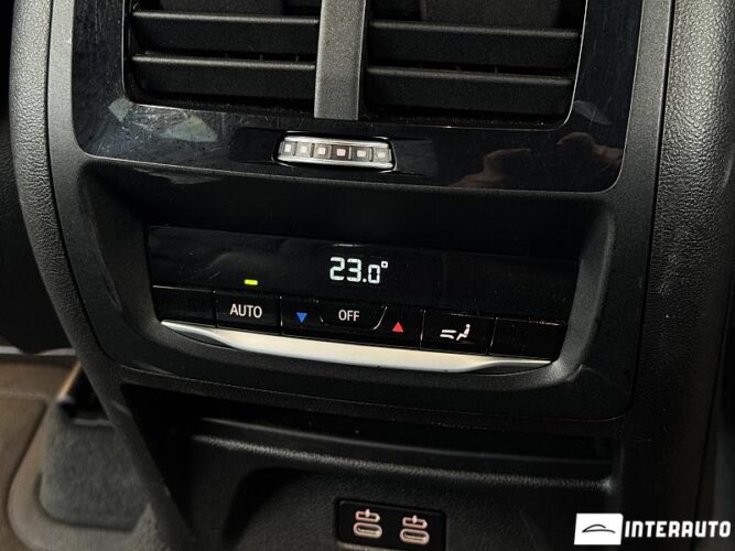 BMW X3 2.0D 49 bmw X3 2.0D 2021