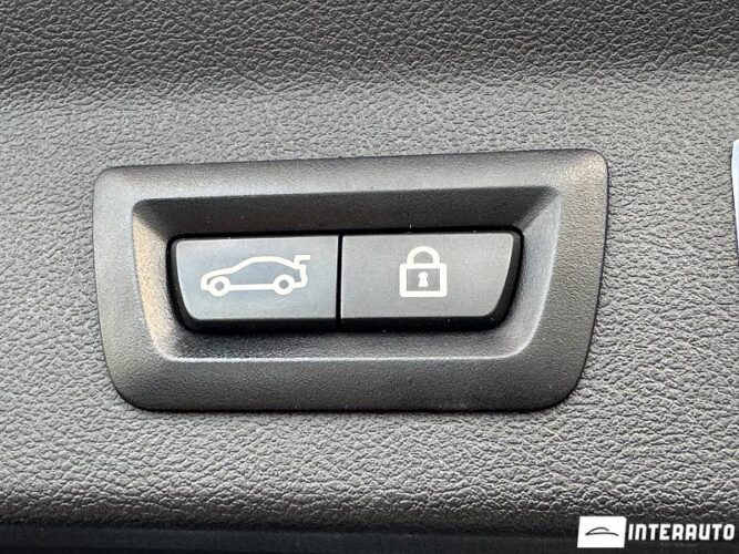 BMW X3 2.0D 58 bmw X3 2.0D 2021