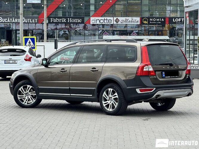 volvo XC 70 2012