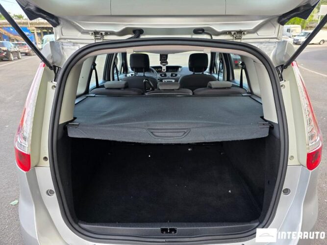 renault Grand Scenic 2015