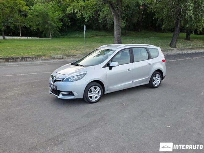 Renault Grand Scenic 2015 doar la InterAuto