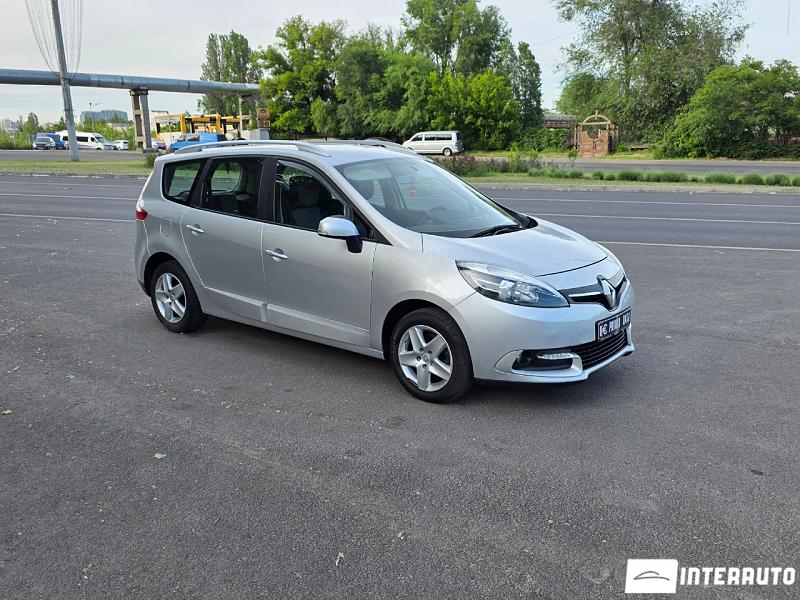 renault Grand Scenic 2015