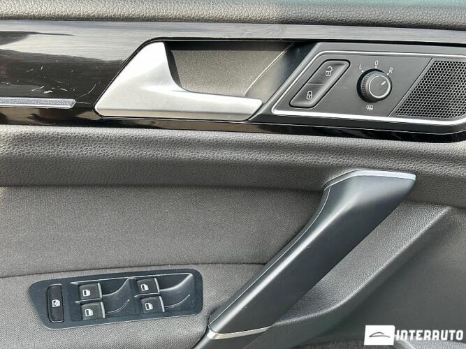 volkswagen Golf Sport Van 2015