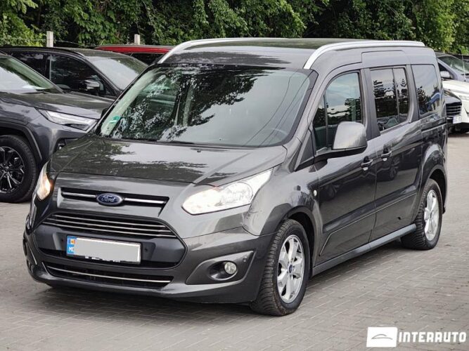 Ford Tourneo Connect 2017 doar la InterAuto