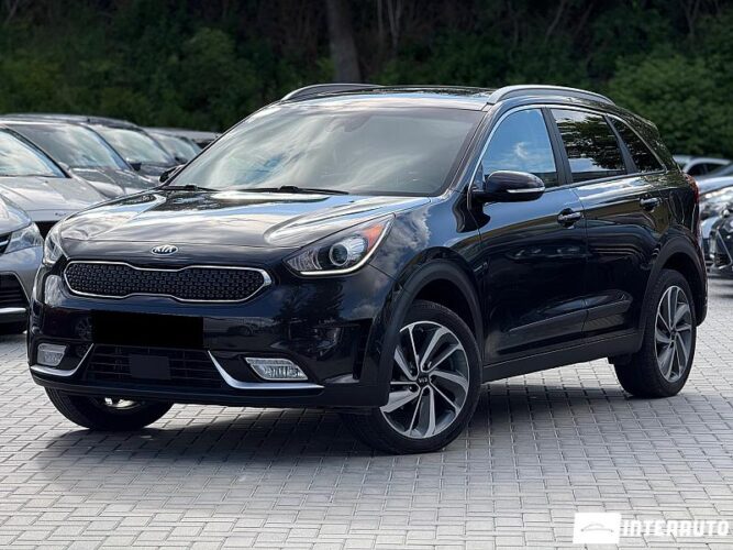 Kia Niro 2018 doar la InterAuto