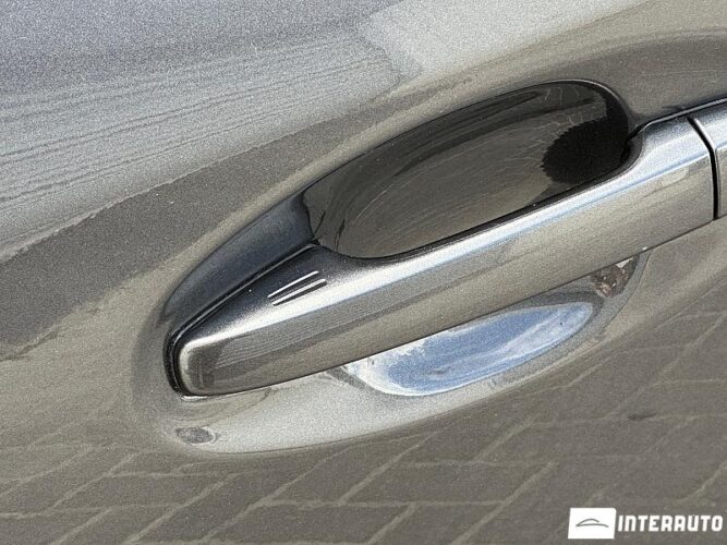 toyota Prius Plus / V 2017