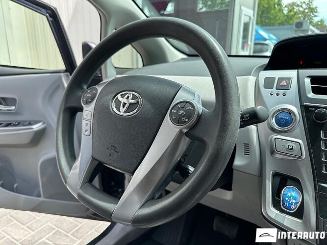 toyota Prius Plus / V 2017