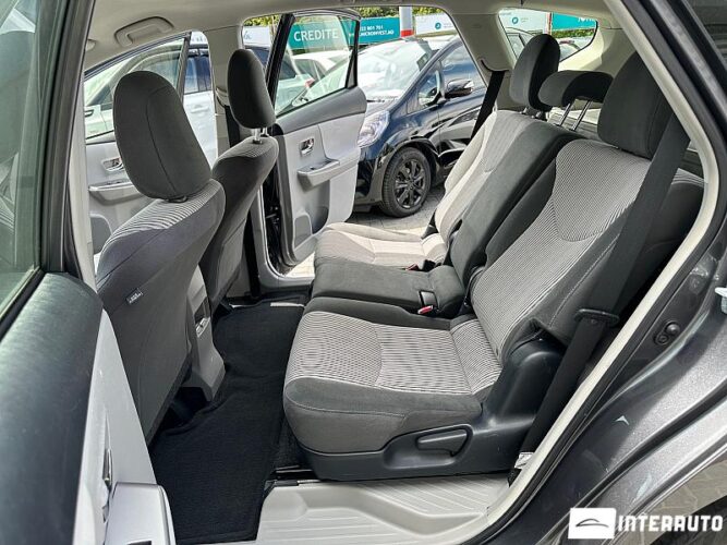 toyota Prius Plus / V 2017