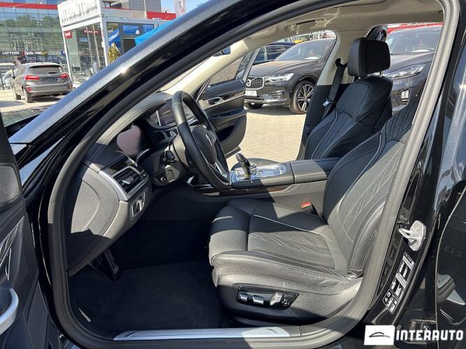 BMW 730 46 bmw 730 2020