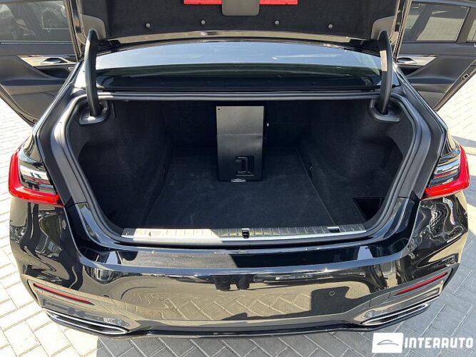 BMW 730 70 bmw 730 2020