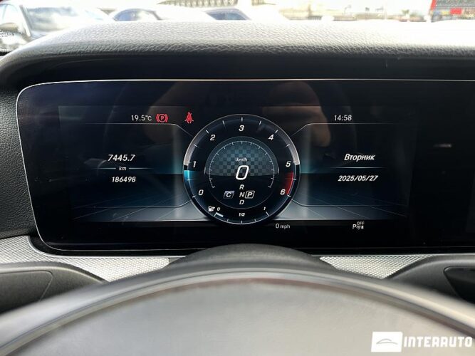 Mercedes E 220 40 mercedes E 220 2016