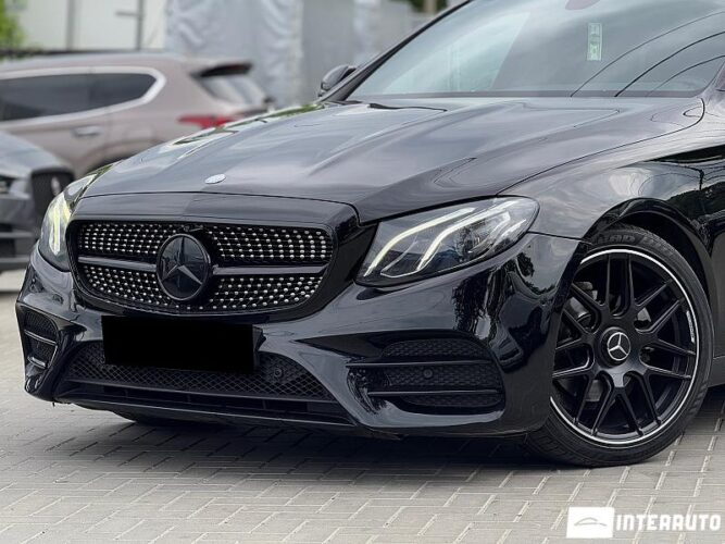 Mercedes E 220 37 mercedes E 220 2017