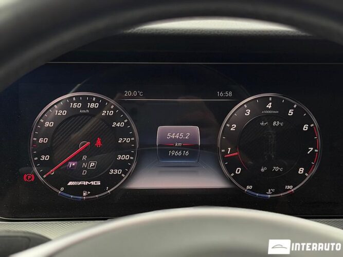 Mercedes E 220 46 mercedes E 220 2017