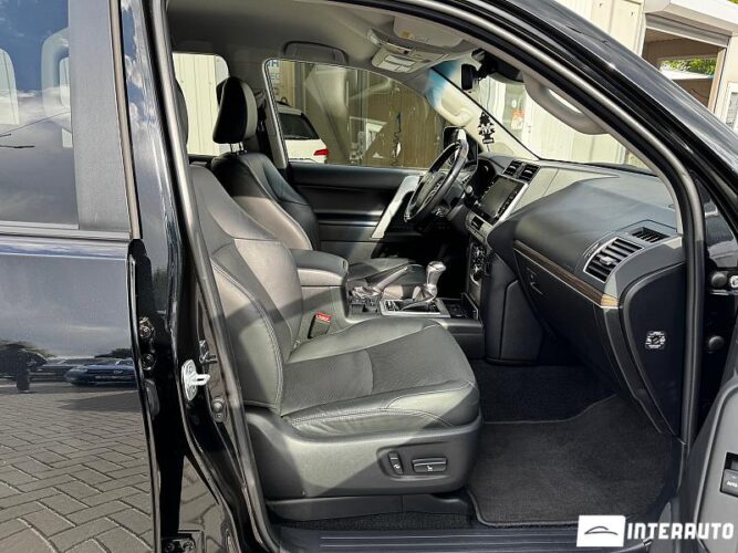 toyota Land Cruiser Prado 2020