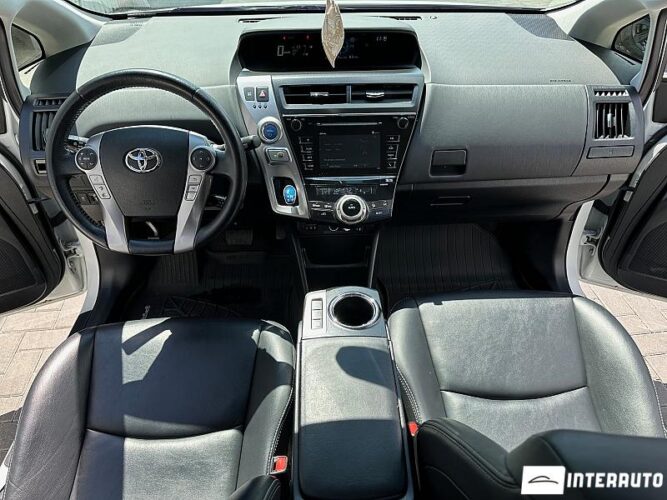 toyota Prius Plus / V 2015