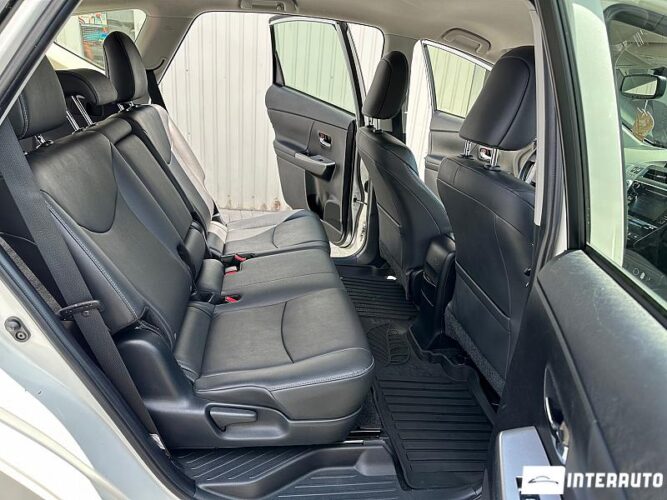 toyota Prius Plus / V 2015