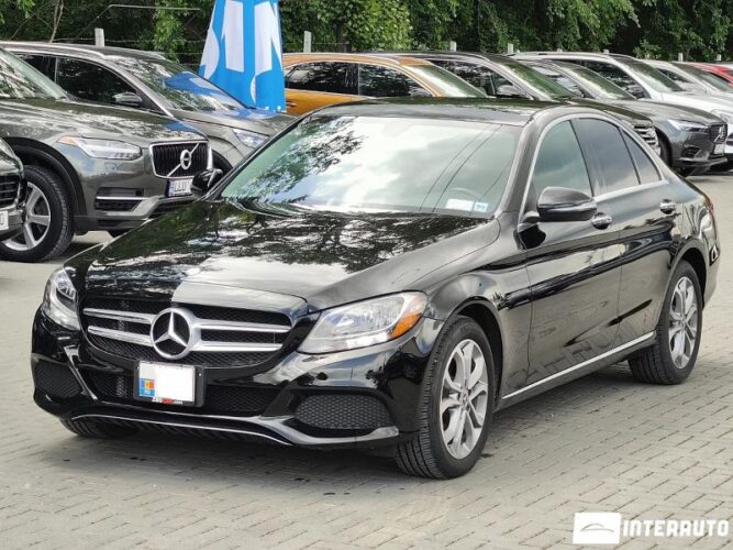 Mercedes C 300 2017 doar la InterAuto
