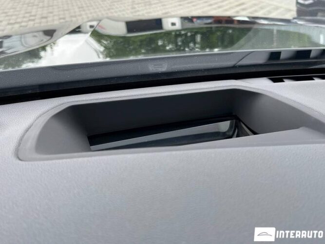 BMW 745e 42 bmw 745e 2020