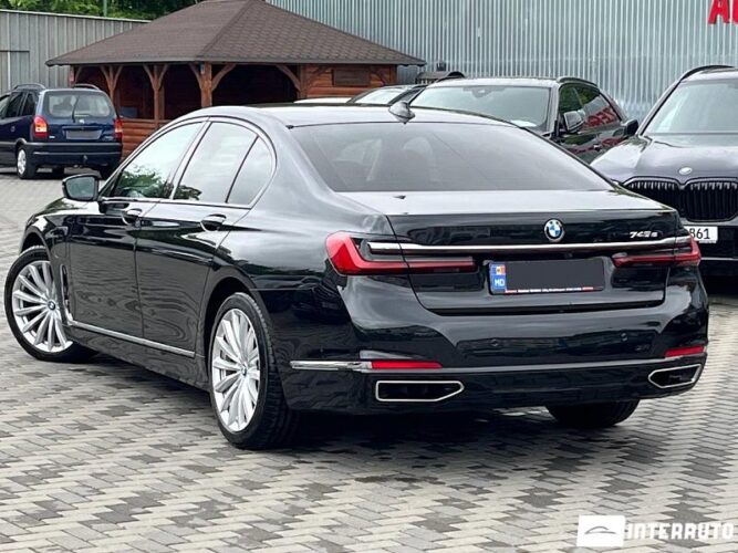 BMW 745e 37 bmw 745e 2020