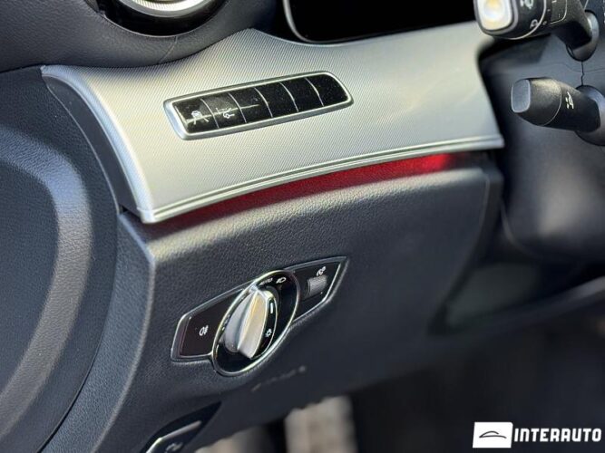 Mercedes E 220 40 mercedes E 220 2019