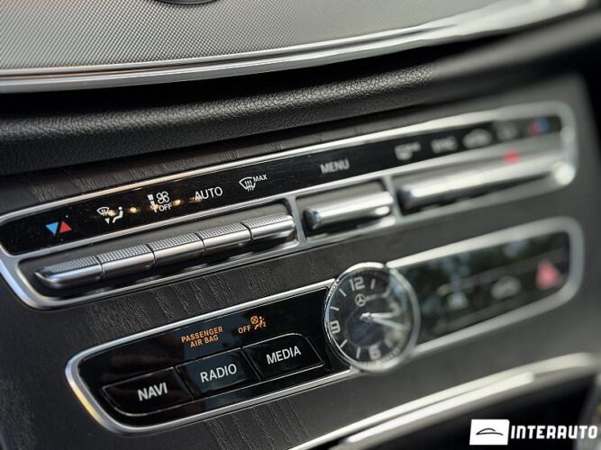 Mercedes E 220 45 mercedes E 220 2019