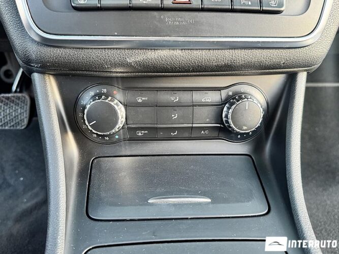 mercedes CLA 200 2013